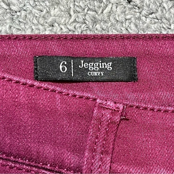 Talbots Jegging Curvy Jeans Womens Size 6 Burgundy Mid Rise Ankle - Picture 3 of 10